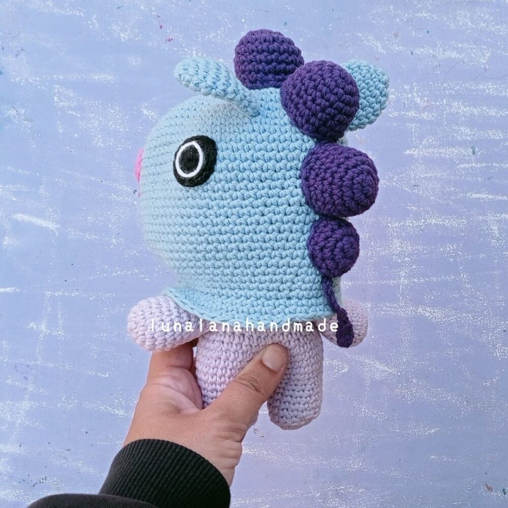 mang BT21 BTS amigurumi y mascara